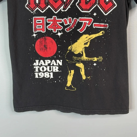 AC/DC Mens Graphic Band T-Shirt Japan Tour 1981 Remake Front Back Graphics S - Picture 5 of 10